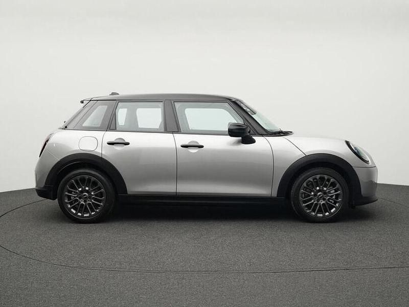 Gebraucht Mini Cooper Classic 156 PS (114 kW) 2024 Silber Kleinwagen