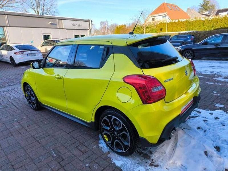 Gebraucht Suzuki Swift Sport 140 PS (102 kW) 2018 Champion yellow Kleinwagen