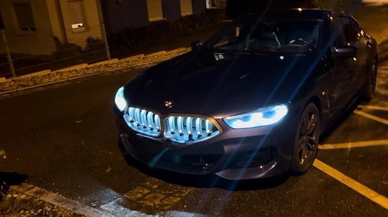 Blau Gebraucht 2022 BMW 840 M Sport Coupé | 67.890 € (Guter Preis) - Bild 1/3