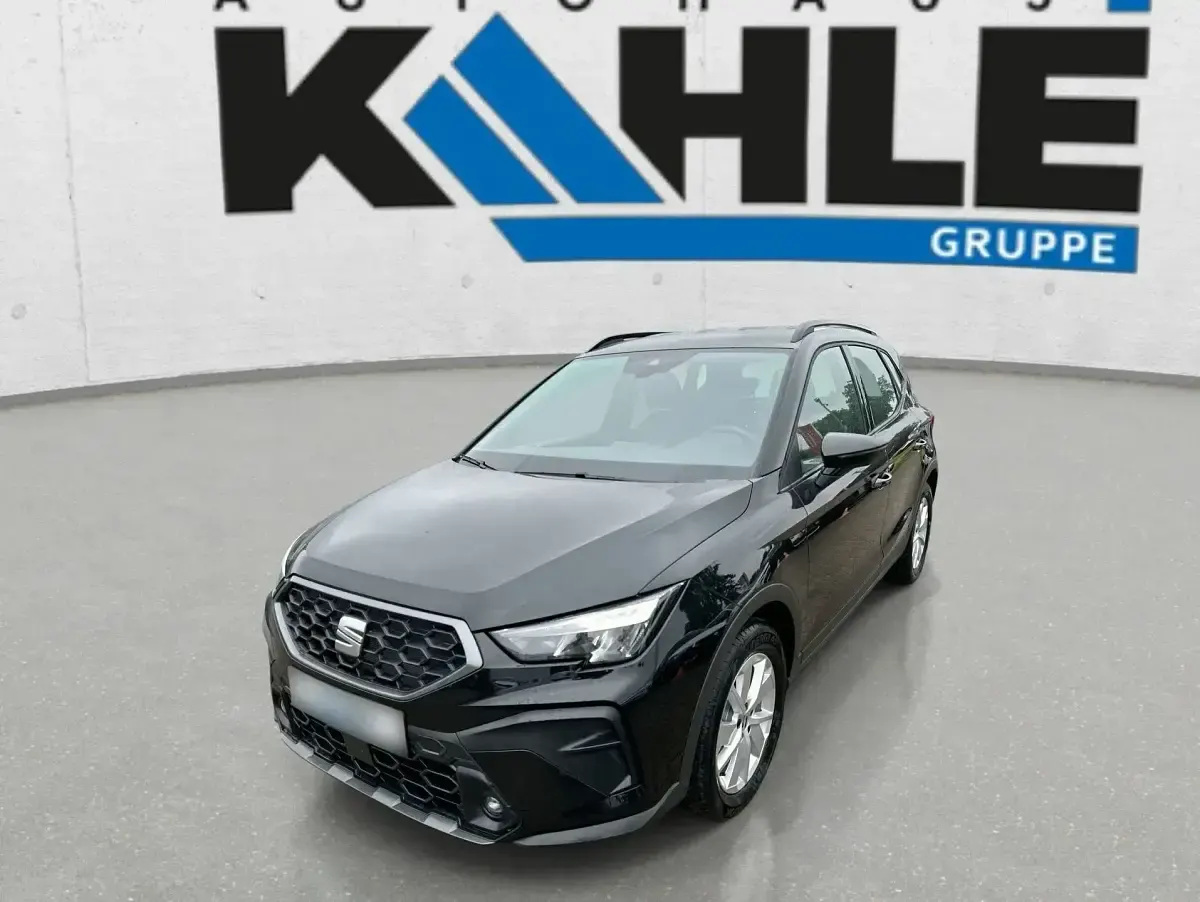 Neu Seat Arona Style 85 PS (62 kW) 2026 Schwarz SUV
