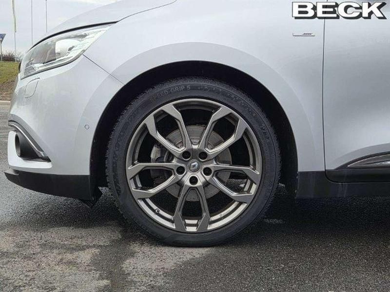 Gebraucht Renault Scénic IV Bose Edition 132 PS (97 kW) 2017 Grau d69 + schwarz gne Van / Kleinbus