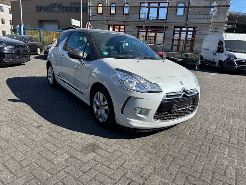 Weiß Gebraucht 2015 Citroën DS3 So Chic | 5.350 € (Fairer Preis) - Bild 1/4