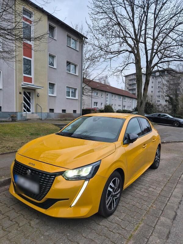 Gelb Gebraucht 2022 Peugeot 208 Kleinwagen | 11.200 € (Guter Preis) - Bild 1/4