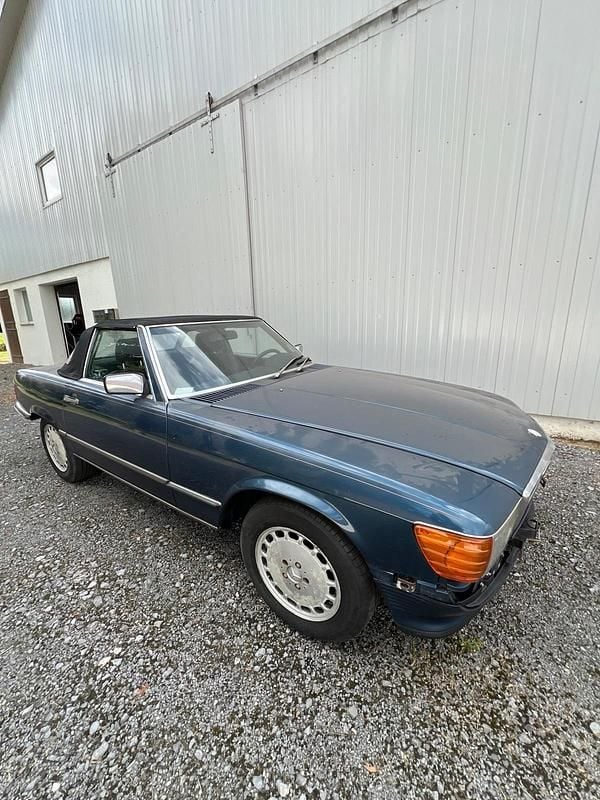 Gebraucht Mercedes 560 231 PS (169 kW) 1987 Blau Cabrio