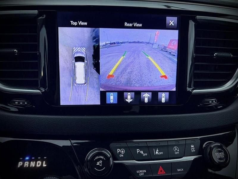 Gebraucht Chrysler Pacifica 292 PS (214 kW) 2018 Rot Van / Kleinbus