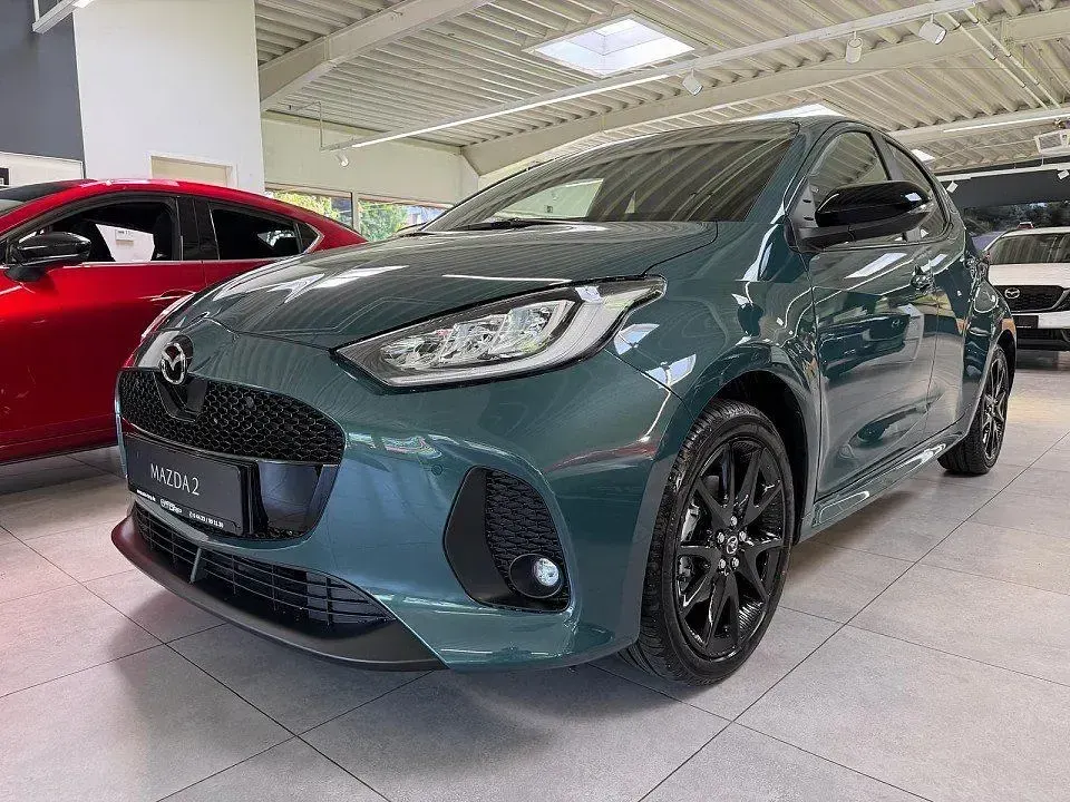 Neu Mazda 2 116 PS (85 kW) 2026 Grün Kleinwagen