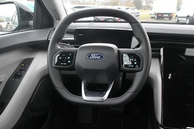 Gebraucht Ford Explorer 210 kW (286 PS) 2024 Obsidianschwarz metallic SUV