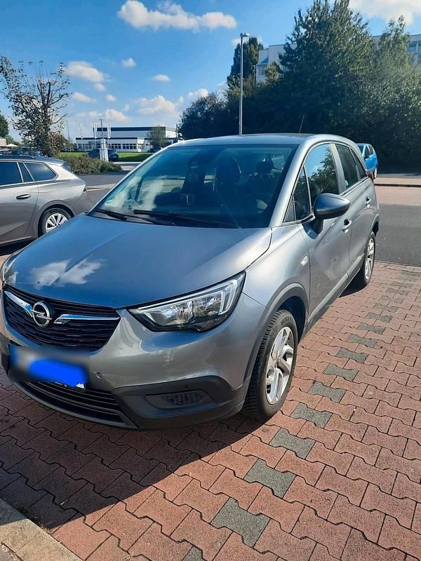 Grau Gebraucht 2018 Opel Crossland X Edition SUV | 11.600 € (Guter Preis) - Bild 1/4