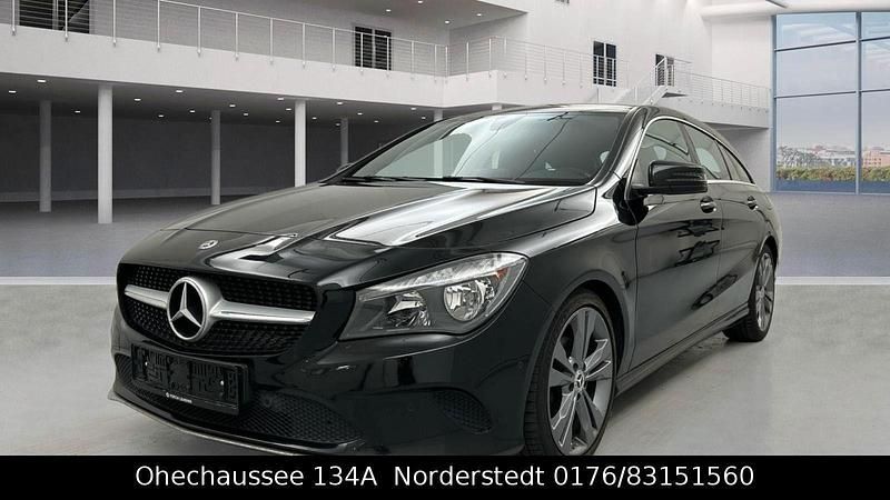 Schwarz Gebraucht 2018 Mercedes CLA200 Kombi | 18.900 € (Fairer Preis) - Bild 1/4