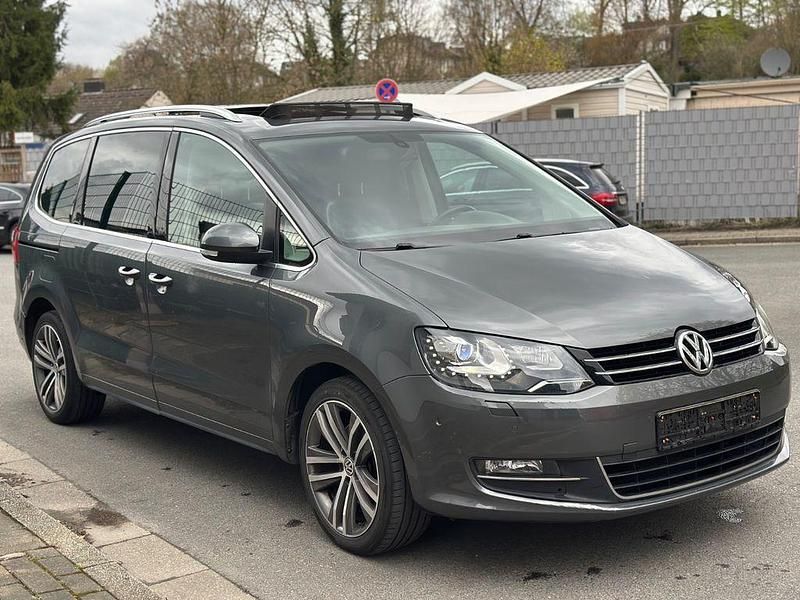 Gebraucht VW Sharan Highline 170 PS (125 kW) 2013 Grau Van / Kleinbus