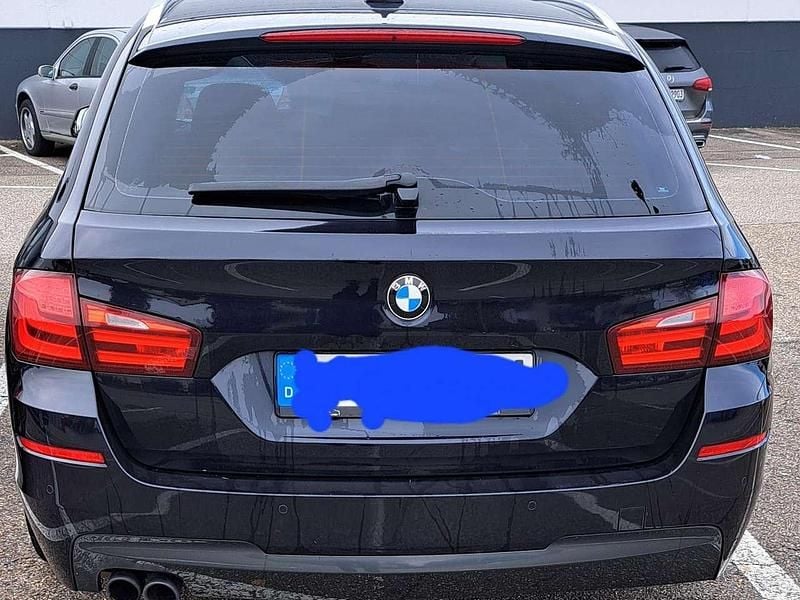 Gebraucht BMW 530 Sport Line 258 PS (189 kW) 2012 Schwarz Kombi