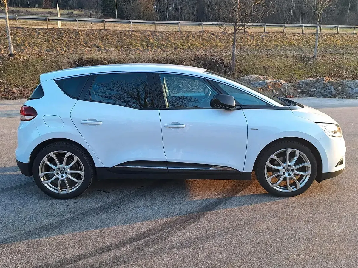 Brugt Renault Scenic E-Tech 140 HK (102 kW) 2019 Hvid MPV