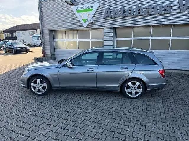 Używany Mercedes C180 156 KM (114 kW) 2011 Kombi