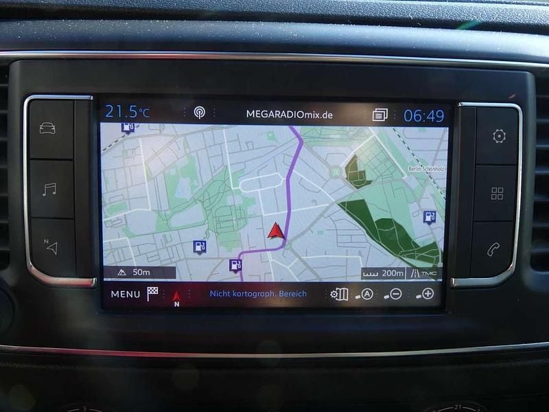 Gebraucht Peugeot Expert Premium 140 PS (102 kW) 2017 Aluminiumgrau (metallic) Van