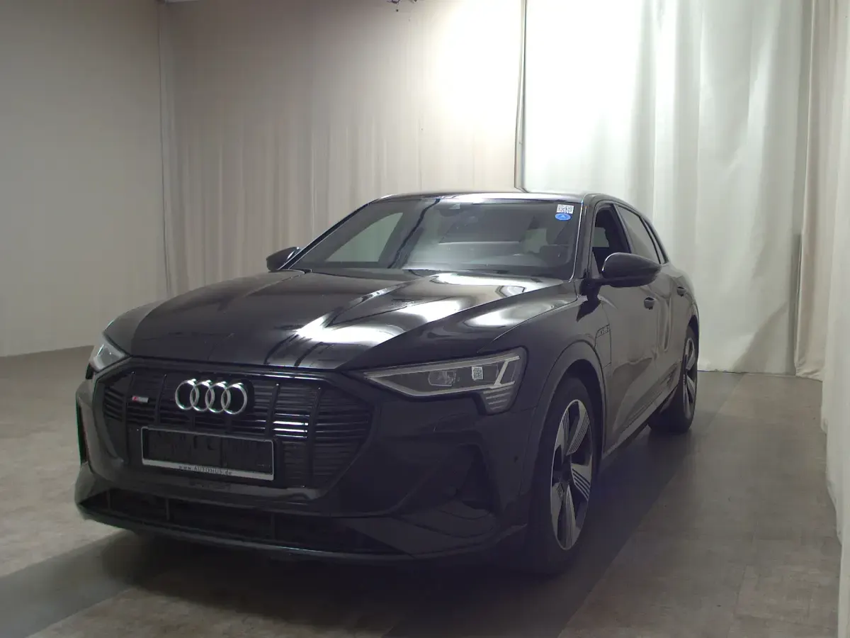 Gebraucht Audi e-tron S-Line 300 kW (408 PS) 2021 Schwarz SUV