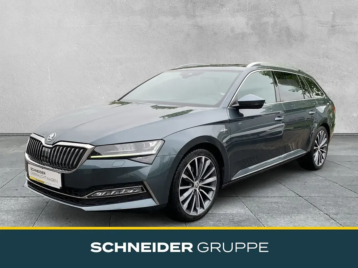 Gebraucht Skoda Superb LAURIN & KLEMENT 190 PS (139 kW) 2019 Kombi