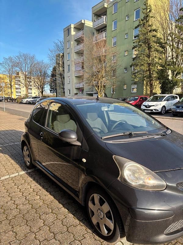 Gebraucht Toyota Aygo 68 PS (50 kW) 2008 Kleinwagen