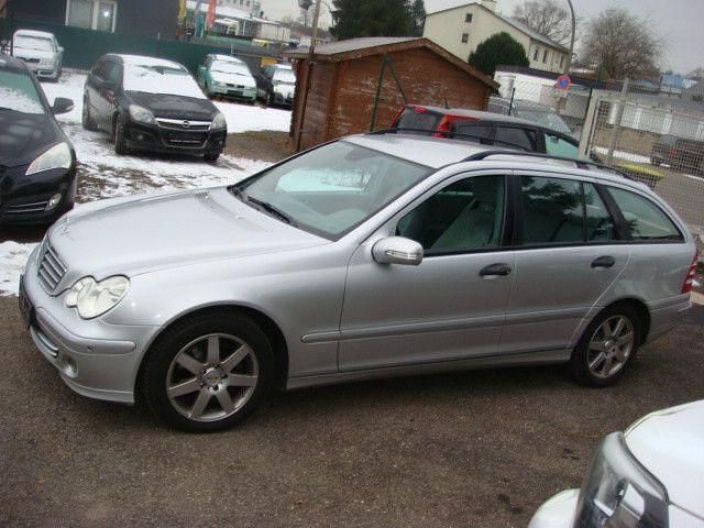 Gebraucht Mercedes C200 122 PS (89 kW) 2007 Silber Kombi