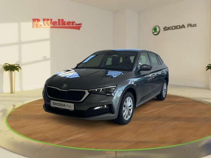 Graphite grau metallic Gebraucht 2023 Skoda Scala Ambition Kleinwagen | 27.900 € (Teuer) - Bild 1/4
