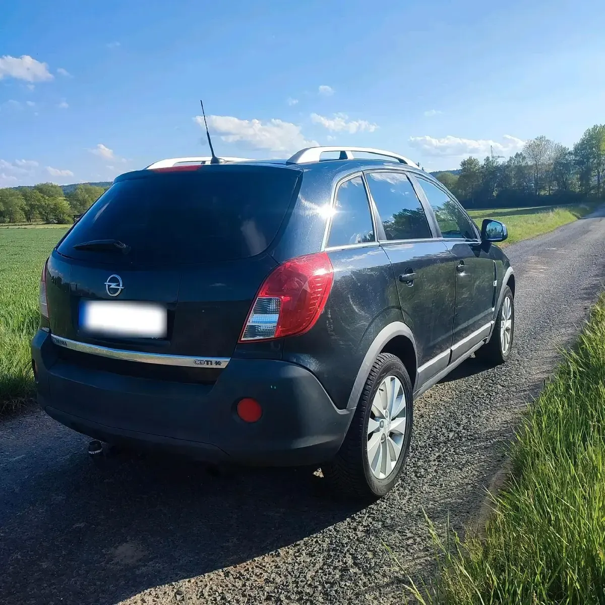 Gebraucht Opel Antara 163 PS (119 kW) 2013 Schwarz SUV