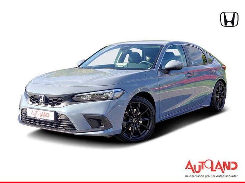 Grau Gebraucht 2025 Honda Civic Elegance Limousine | 31.990 € (Guter Preis) - Bild 1/4