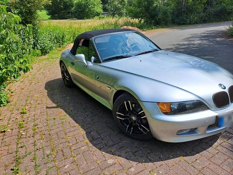 Gebraucht BMW Z3 116 PS (85 kW) 1997 Silber Cabrio
