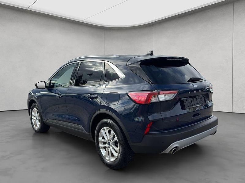 Gebraucht Ford Kuga Titanium 224 PS (164 kW) 2022 Blazer blue SUV