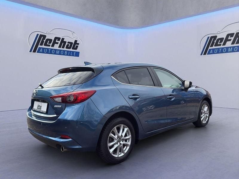Gebraucht Mazda 3 Center-Line 120 PS (88 kW) 2017 Blau Limousine