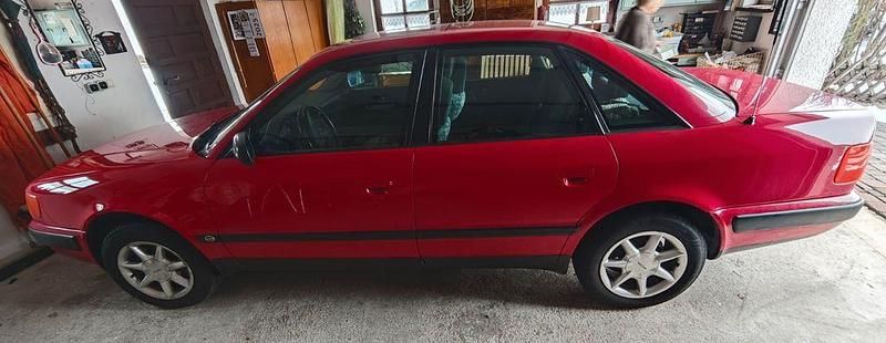 Gebraucht Audi 100 114 PS (83 kW) 1992 Rot Limousine