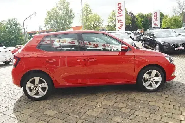 Gebraucht Skoda Fabia Active 75 PS (55 kW) 2018 Rot Limousine