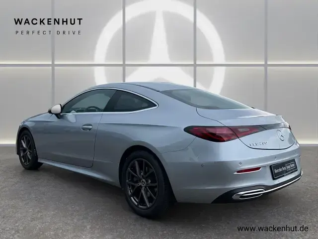 Gebraucht Mercedes CLE200 204 PS (150 kW) 2025 Silber Coupé