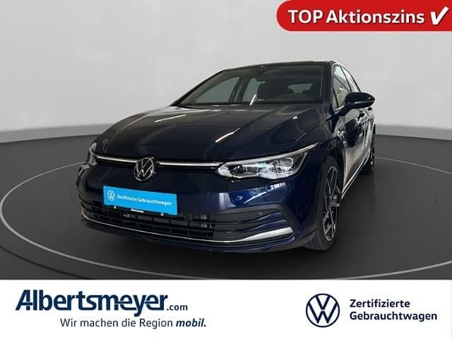 Blau Gebraucht 2024 VW Golf VIII Style Limousine | 32.848 € (Fairer Preis) - Bild 1/4