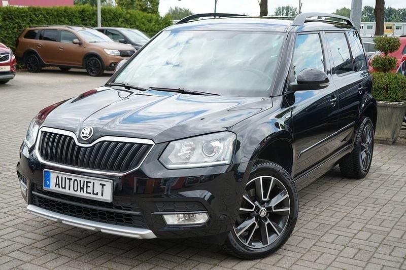 Schwarz Gebraucht 2017 Skoda Yeti Drive SUV | 14.990 € (Fairer Preis) - Bild 1/4