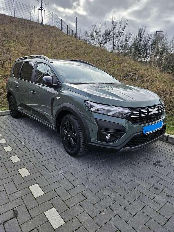 Gebraucht Dacia Jogger Extreme 110 PS (80 kW) 2023 Grün Van / Kleinbus