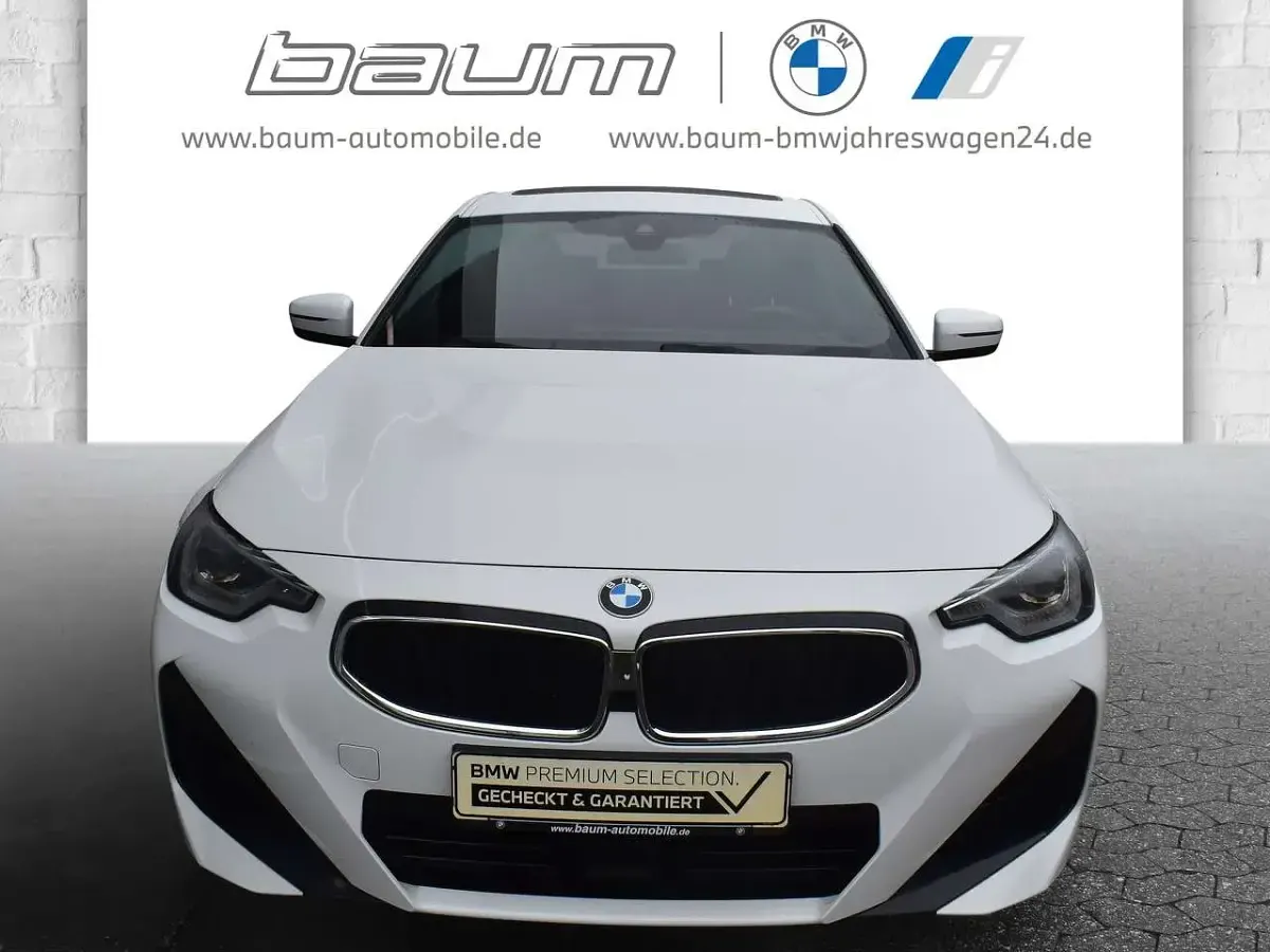 Gebraucht BMW 230 M Sport 245 PS (180 kW) 2023 Alpinweiß uni Coupé