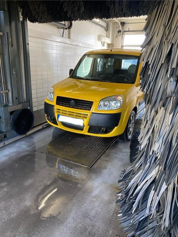 Gelb Gebraucht 2008 Fiat Doblò Van / Kleinbus | 2.300 € - Bild 1/4