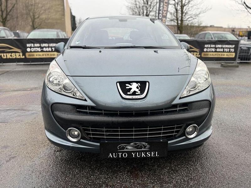 Gebraucht Peugeot 207 Platinum 109 PS (80 kW) 2007 Grau Limousine