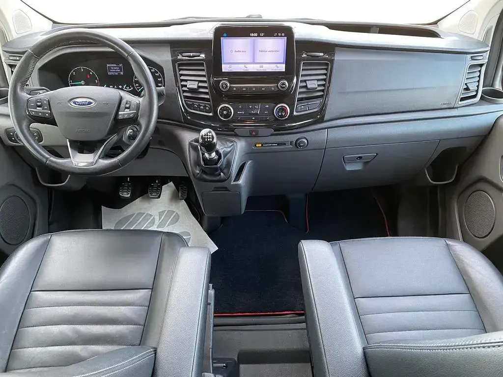 Gebraucht Ford Transit Custom Titanium 185 PS (136 kW) 2020 Polarsilber metallic Van / Kleinbus