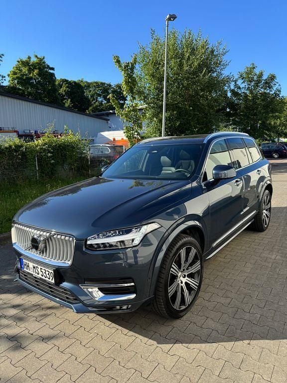 Blau Gebraucht 2023 Volvo XC90 Plus SUV | 51.000 € (Superpreis) - Bild 1/4