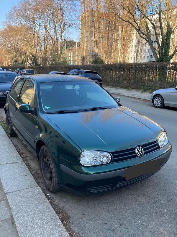 Gebraucht VW Golf IV 75 PS (55 kW) 2000 Grün Kleinwagen