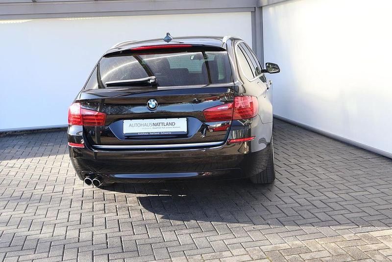 Gebraucht BMW 530 Sport Line 258 PS (189 kW) 2016 Schwarz Kombi