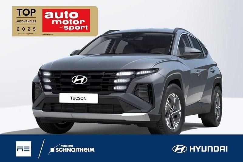 Grau Neu 2025 Hyundai Tucson Select SUV | 29.790 € (Superpreis) - Bild 1/3