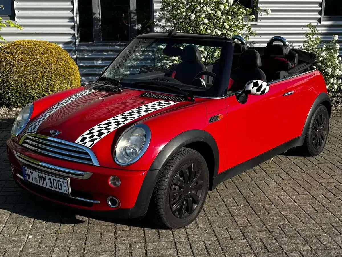 Usata Mini One Cabriolet 90 CV (66 kW) 2004 Rosso Cabrio