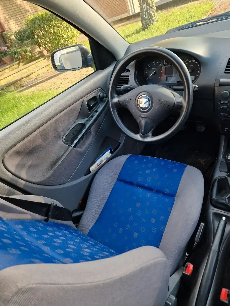 Gebraucht Seat Ibiza 64 PS (47 kW) 2000 Blau Kleinwagen