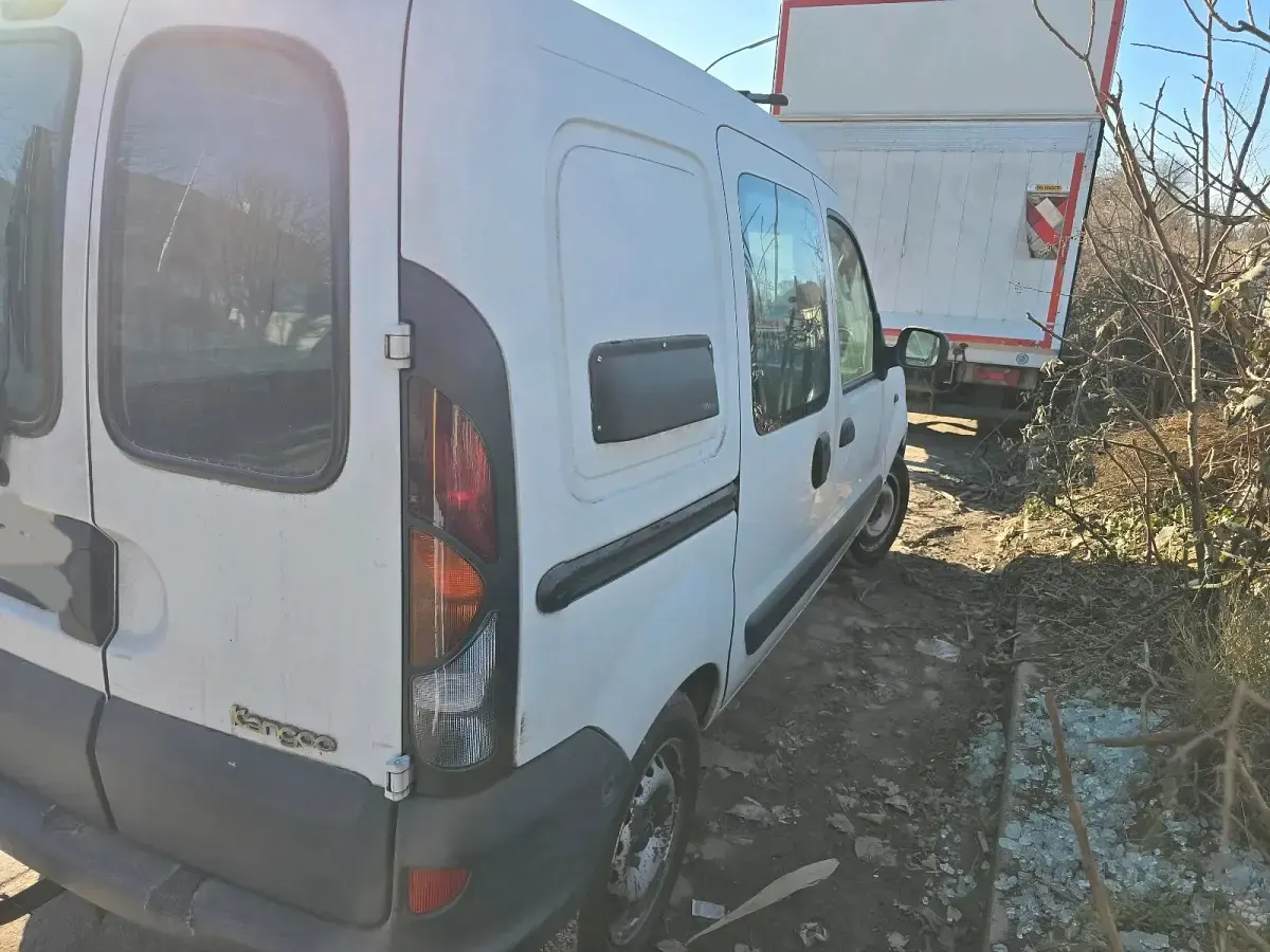 Brugt Renault Kangoo 64 HK (47 kW) 2002 Hvid MPV