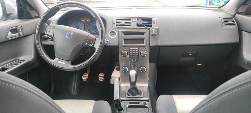 Gebraucht Volvo V50 109 PS (80 kW) 2009 Weiß Kombi