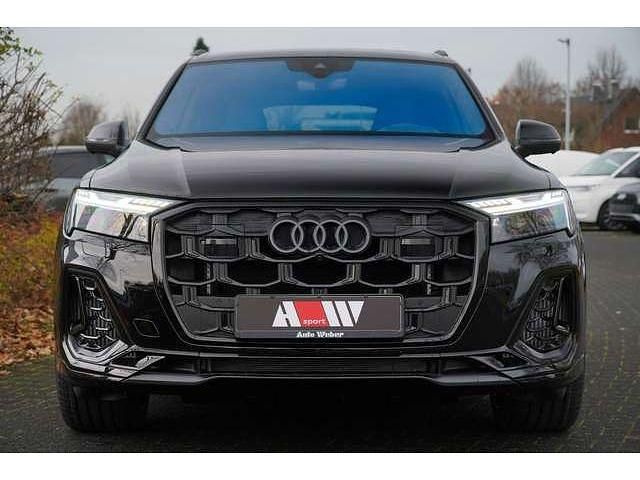 Gebraucht Audi SQ7 507 PS (372 kW) 2025 Daytonagrau perleffekt SUV