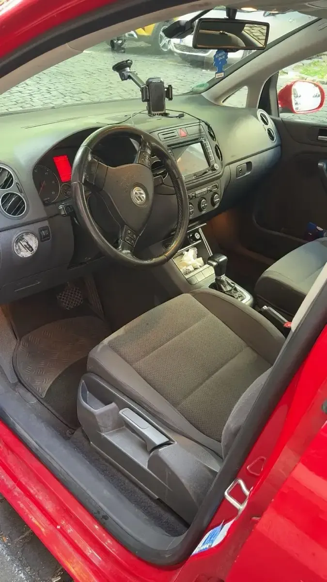 Gebraucht VW Golf Plus Cross 140 PS (102 kW) 2007 Rot Limousine