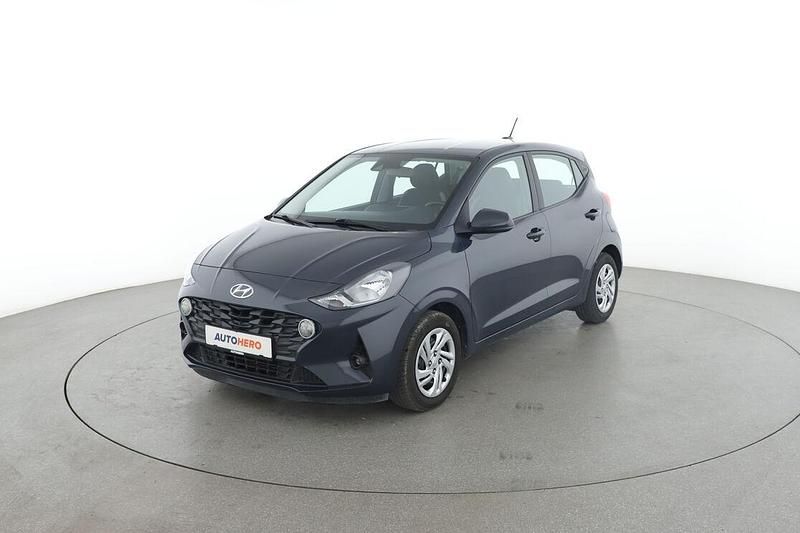 Grau Gebraucht 2021 Hyundai i10 Style Kleinwagen | 14.020 € (Fairer Preis) - Bild 1/3