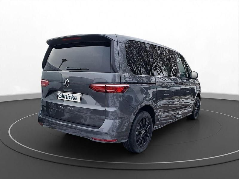 Neu VW Multivan Life 150 PS (110 kW) 2026 Grau Van